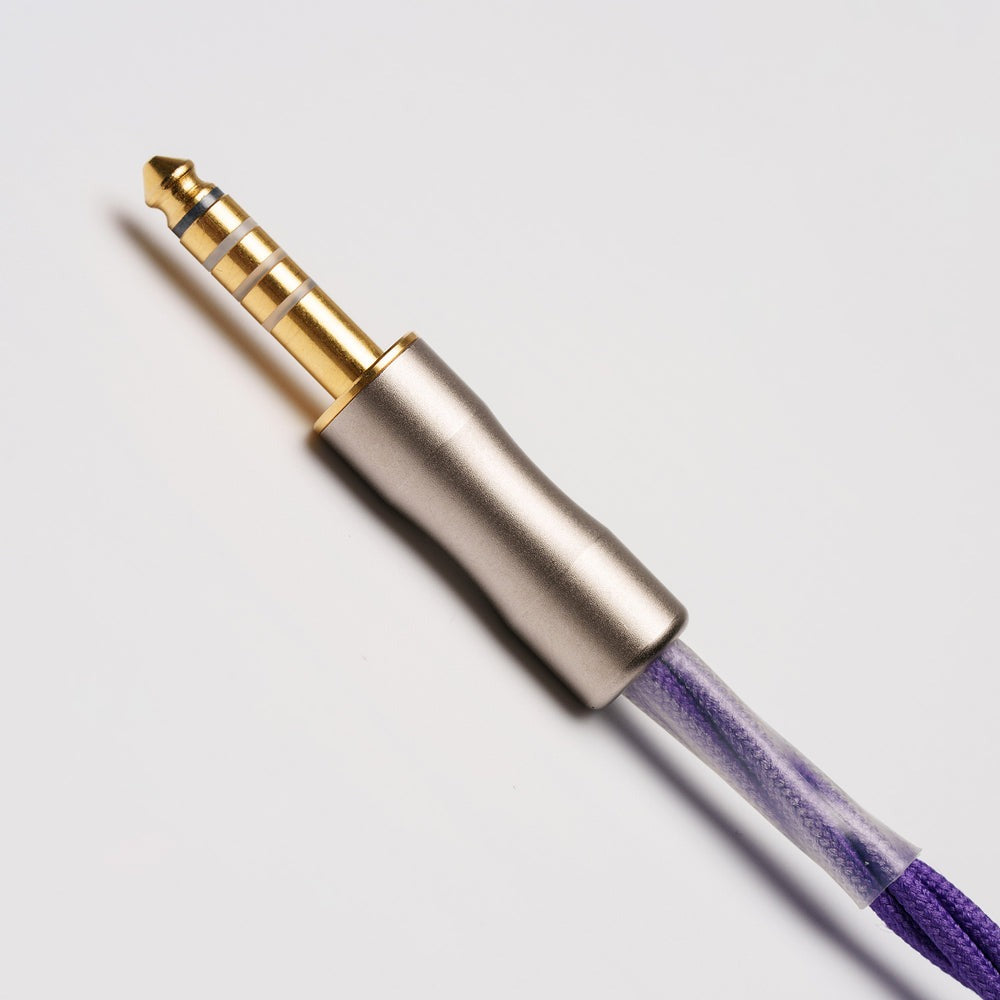 [ROSE]GOLDEN ROSE 金薔薇 アップグレード ケーブル グラフェンコート 5N 単結晶 銀線 2Pin(φ0.78mm)-φ4.4mm サンクベスプラグ