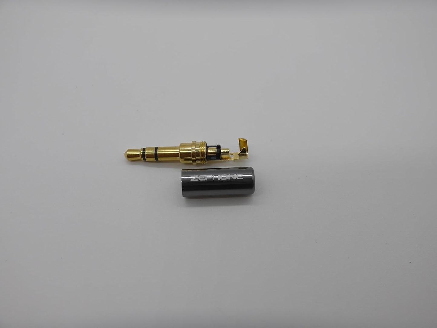 3.5ｍｍ3極プラグ 絶縁部ブラック